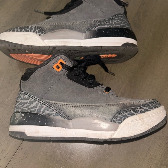 Jordan 3 retro fear pack sneakers size 13c - Picture 5 of 8
